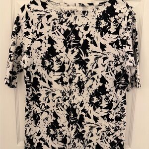 Chico’s Black and White Abstract Print Women's Top